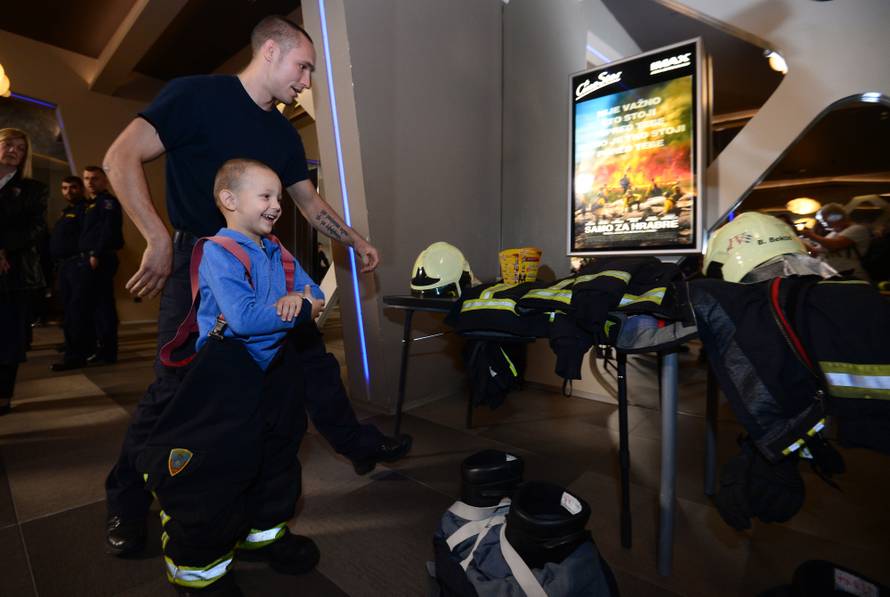 Krenula inicijativa prikupljanja pomoći za splitske vatrogasce