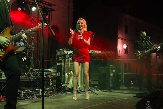 Maja Šuput održala koncert u Svetvinčentu