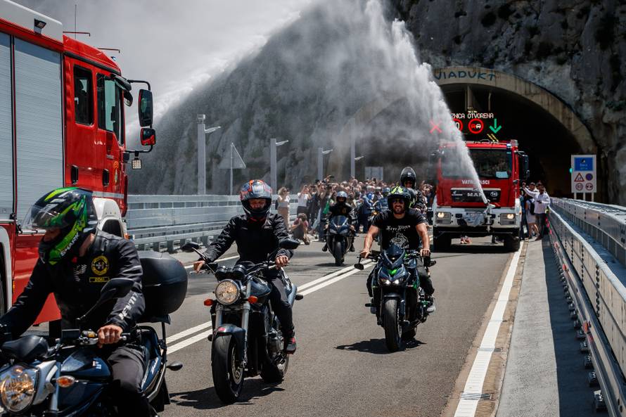 Omiš: Otvorenje mosta preko rijeke Cetina i dva tunela