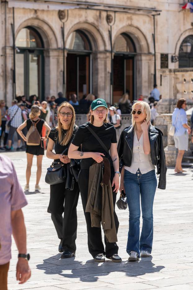 Sunčan i topao dan u Dubrovniku