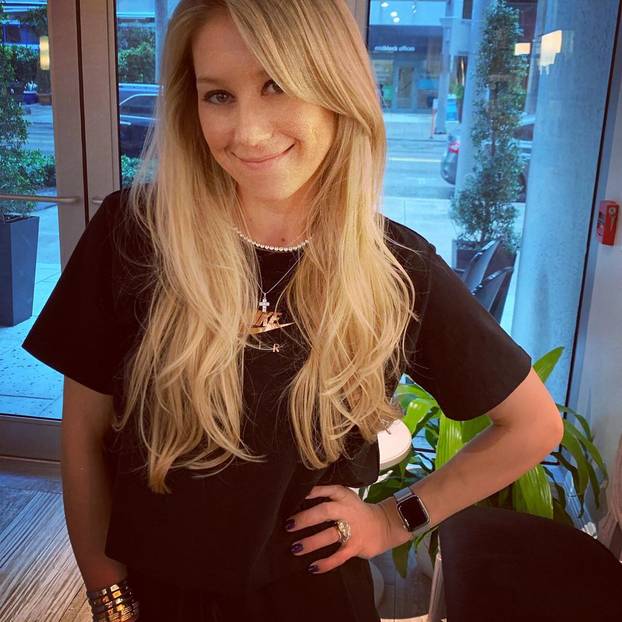 FOTO Bivša tenisačica proslavila 44. rođendan pa je šokantno zatrudnjela! Čeka četvrto dijete