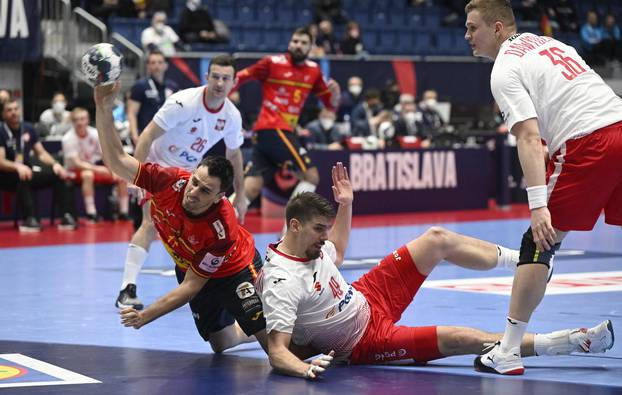 EHF 2022 Men's European Handball Championship - Main Round - Poland v Spain