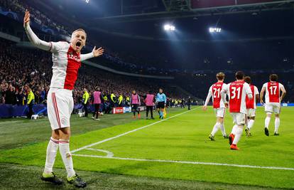 Prvo mjesto i 100 golova: Ajax u ludom zaletu uoči Juventusa