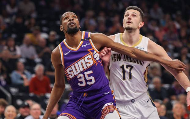 NBA: New Orleans Pelicans at Phoenix Suns
