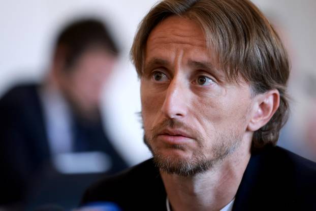 Osijek: Luka Modrić svjedočio je na suđenju braći Mamić i ostalima