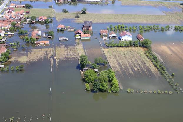 ARHIVA - 2014. Katastrofalne poplave u Gunji