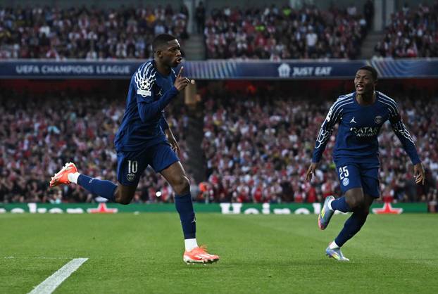 Champions League - Semi Final - First Leg - Arsenal v Paris Saint Germain