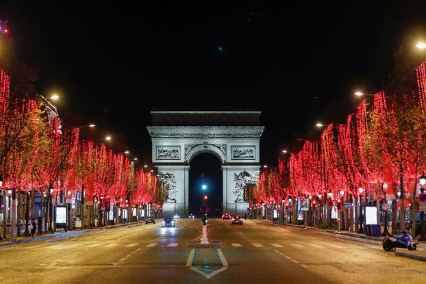 FILE PHOTO: France reinstates COVID-19 curfew, despite easing of COVID lockdown