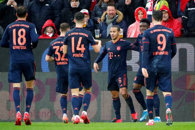 Bundesliga - 1. FSV Mainz 05 v Bayern Munich