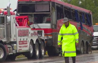 U prevrtanju autobusa osam mrtvih i 44 ozlijeđena putnika