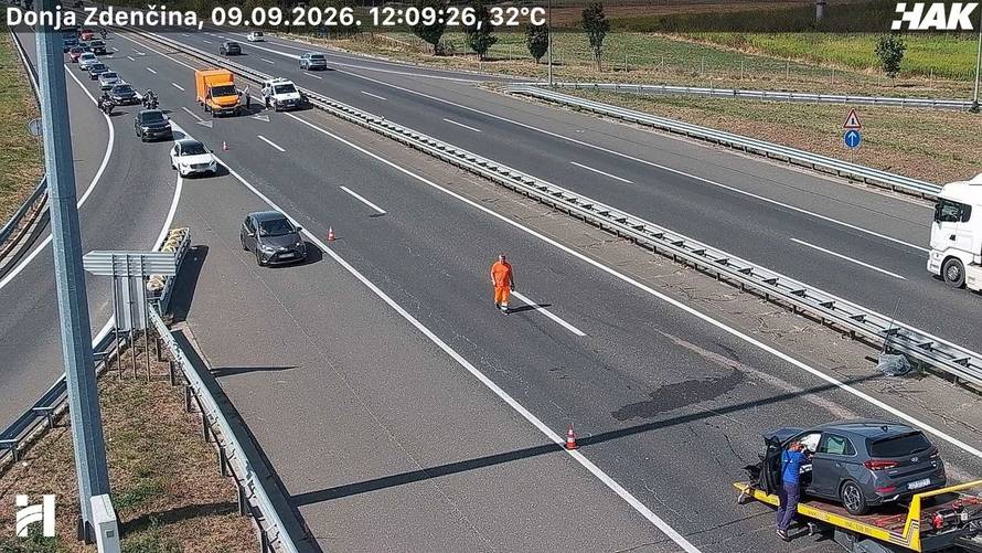 Teška prometna nesreća na A1 kod Donje Zdenčine. Kolona je 12 kilometara prema Zagrebu!