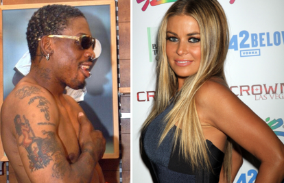 Carmen Electra i Rodman: Noć strasti nasred parketa Bullsa