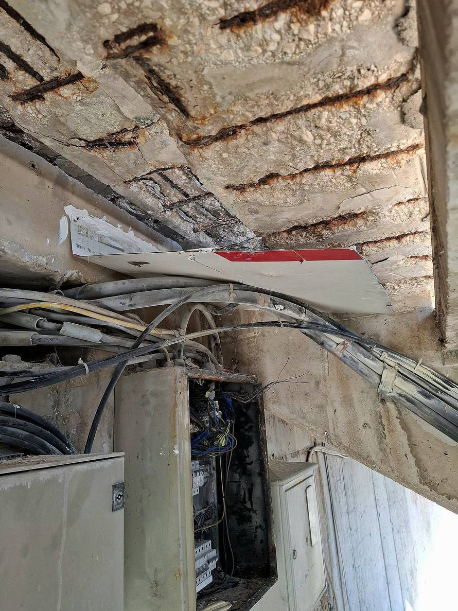 ŠOKANTNO Procurio dokument koji otkriva stanje na Poljudu!