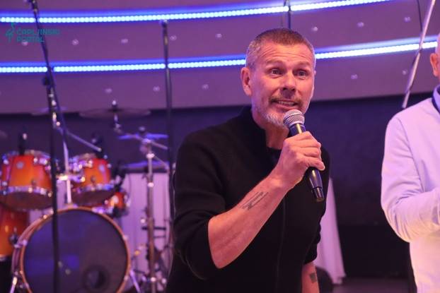 FOTO Dinamo održao Plavu noć u Hercegovini, Bobanu ovacije: 'Ne trebam vam ja da ga volite'