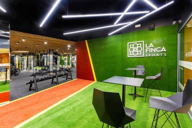 FOTO Hajdukov resort upola je jeftiniji od Dinamova, evo što nudi: Sunce, golf i uživancija...