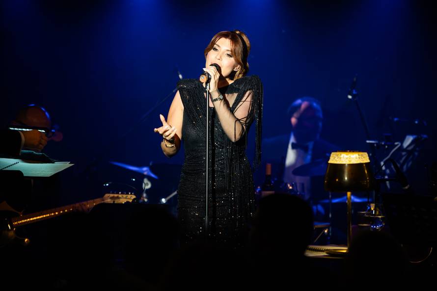 Tena Vodopija i Miron Hauser rasprodali Kontesu: Zapjevali 'Milu' s Davorom Gopcem...