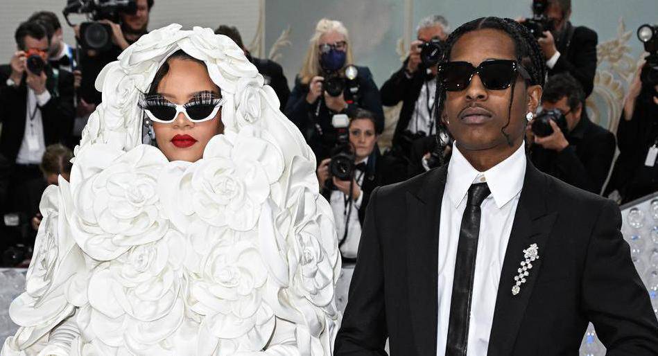 The Met Gala - Karl Lagerfeld A Line of Beauty