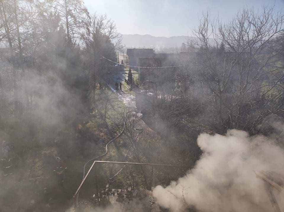 Gorjela kuća 71-godišnjakinje u Orehovcu: Požar je izbio u prizemlju i proširio se do krova