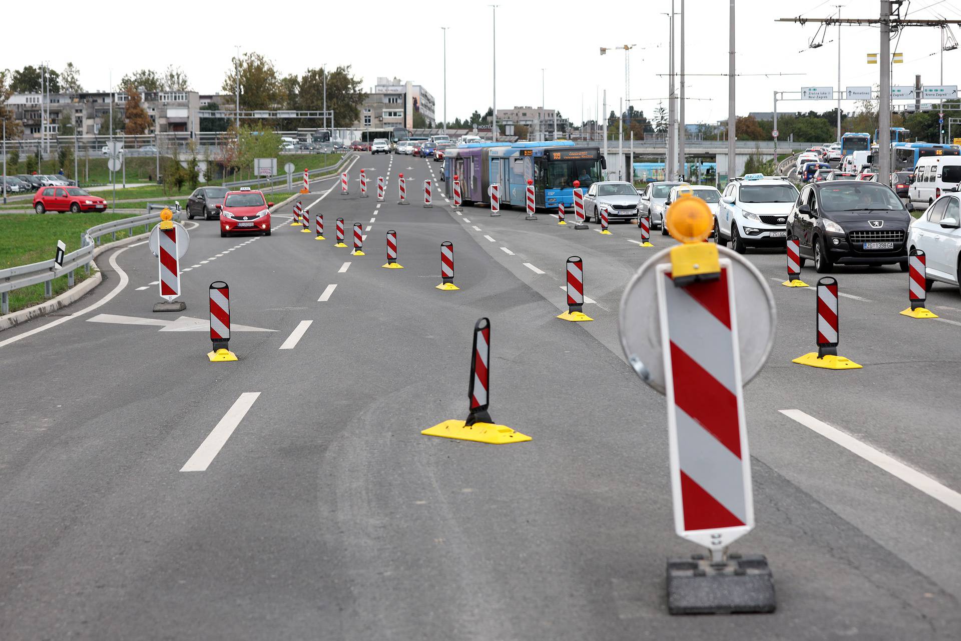 Zagreb: Zbog radova na Jadranskom mostu stvaraju se gužve na prometnicama