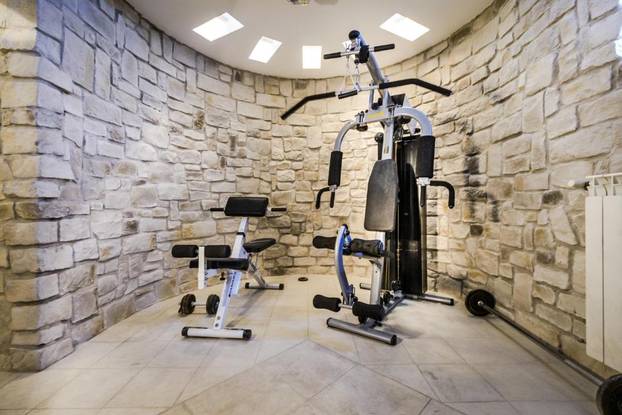 FOTO Dubrovačka vila kao da je rađena za kraljevsku obitelj: Može se iznajmiti za ljetovanje!