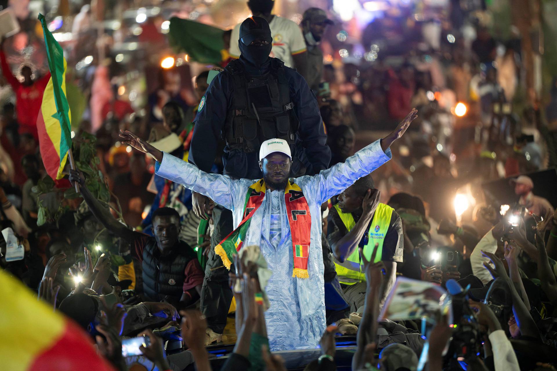 Thousands celebrate release of jailed Senegal opposition leader