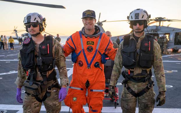 Artemis II crew returns to Earth