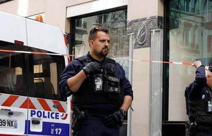 Strava u Francuskoj: Mladić je držao obitelj kao taoce i ubio ih