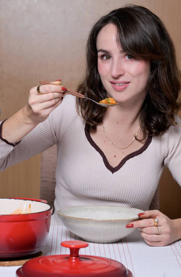 Zagreb: Kristina Štriga priprema grašak s noklicama