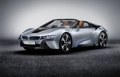 BMW s i8 Spyderom pokazuje neodoljivu viziju budućnosti