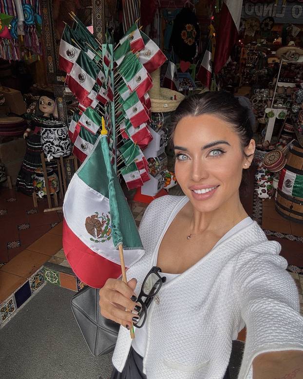 FOTO Izabranica Sergija Ramosa šokirala izjavom: Legendarni realovac 'jedva sklapa krajeve'