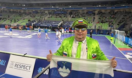 Prepoznatljiv navija&ccaron; je svjetski fenomen: Zovu ga Tito i prati sve slovenske reprezentacije