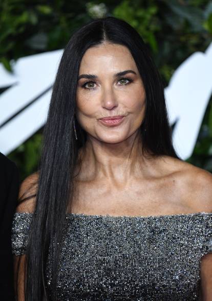 FOTO Što je Demi Moore radila s licem? Pogledajte kako se ova glumica promijenila kroz godine