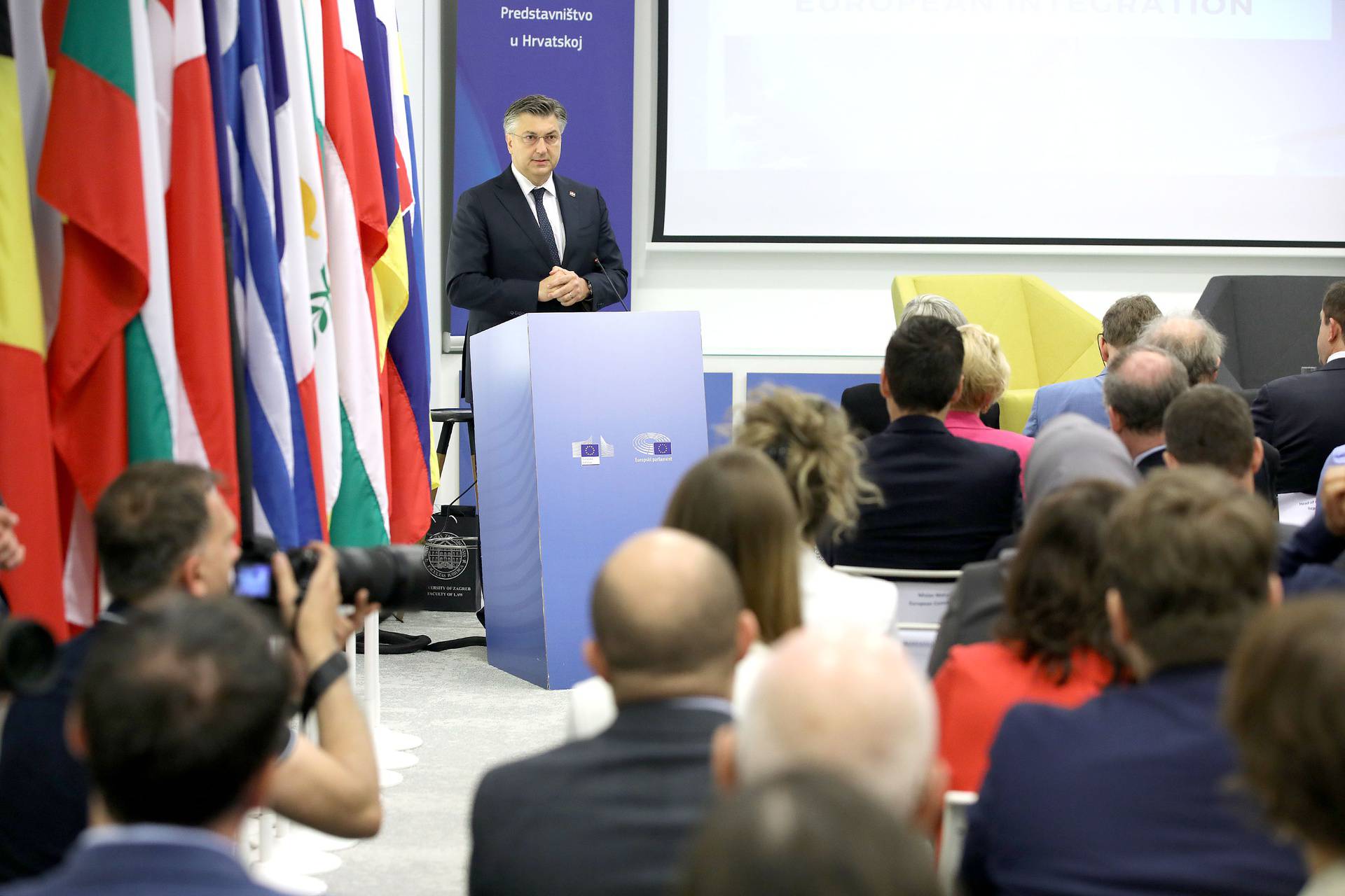 Zagreb: Plenković na konferenciji "Sljedeće desetljeće europske integracije"