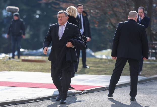 Zagreb: Dolazak uzvanika za inauguraciju predsjednika Zorana Milanovića