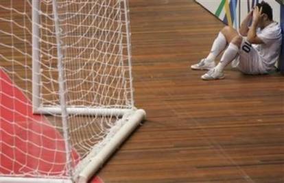 Futsal: Talijani bizarnim autogolom ispali sa SP-a