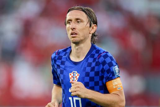 Modri&cacute; nastavlja u Milanu, a od 'vatrenih' se opra&scaron;ta u Splitu?
