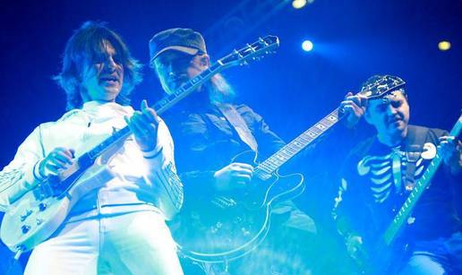 Plavi Orkestar nastupa na Danima piva u Karlovcu