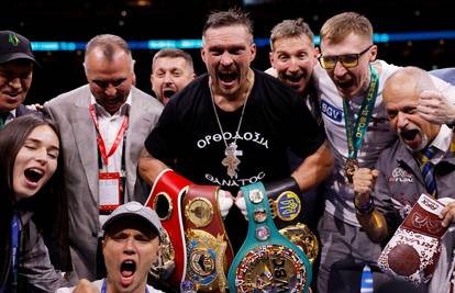Usik se odrekao pojasa! Velika Britanija dobila novog prvaka