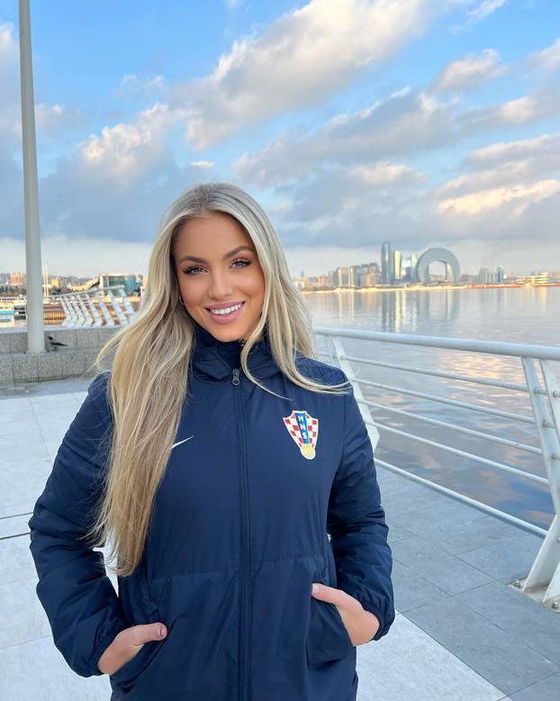 FOTO Najljepša nogometašica svijeta plakala je zbog momka. Sad ga ponovno mora napustiti