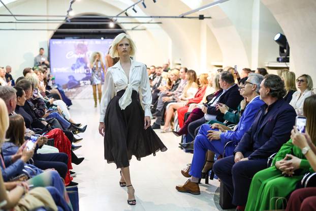 24 sata Zagreb: Modna revija brenda Duchess Snježane Schillinger u Muzeju grada Zagreba