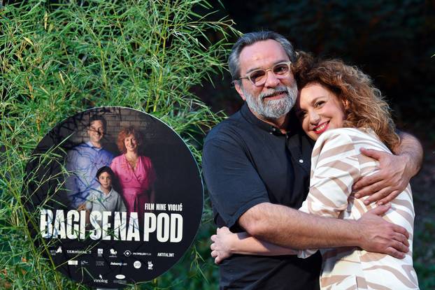 Zagrebačka premijera redateljskog prvijenca glumice Nine Violić