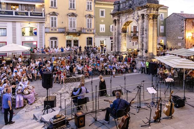 Pula: Održan festival bošnjačke kulture