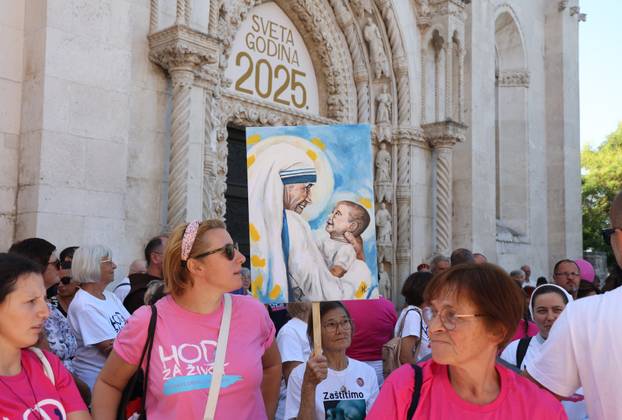 Prvi put u Šibeniku održan Hod za život