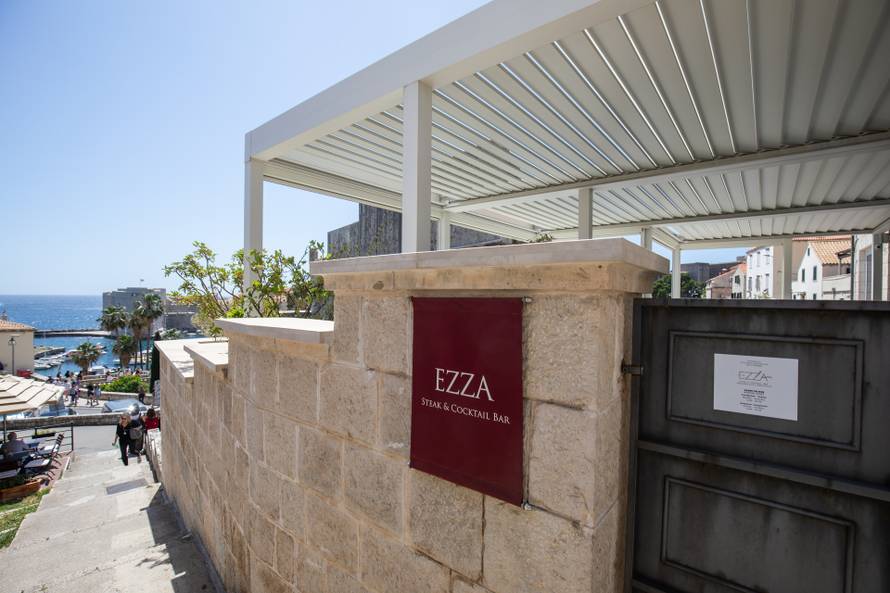 24SATA Dubrovnik: Restoran Ezza Edina Džeke