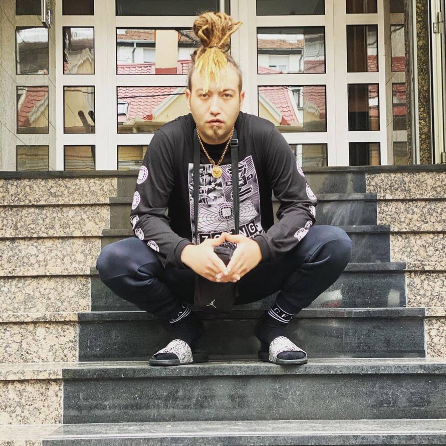 Rasta priznao da je posjedovao pola kg droge, ide na ročište...