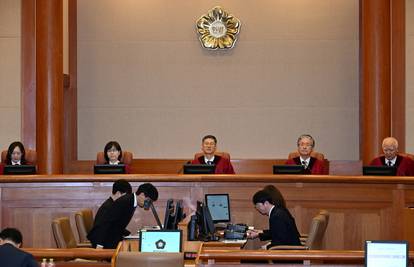 Odgodili suđenje za opoziv predsjednika Južne Koreje