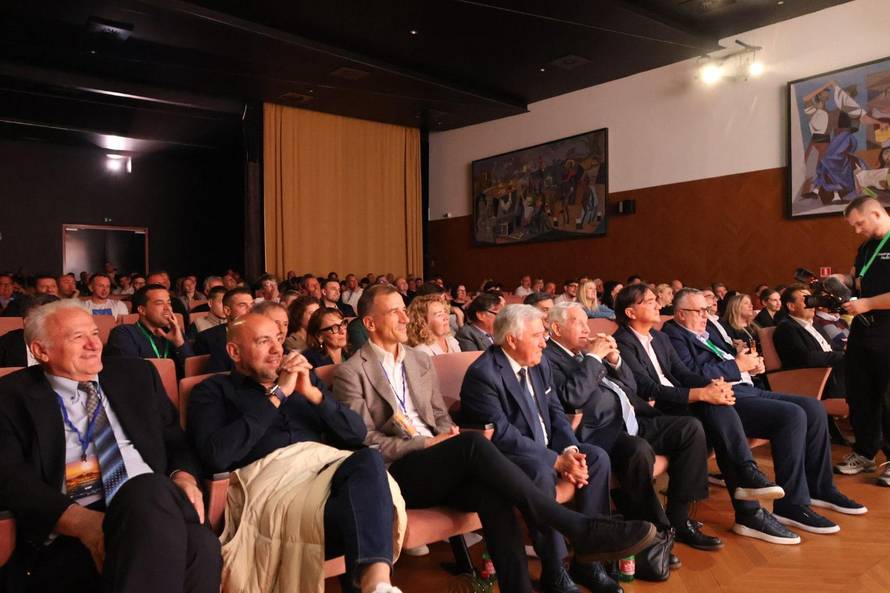 Simposar 2026.: Nagrada za životno djelo Bebiću, priznanja i Daliću, Rakitiću, Bišćanu, HNS-u