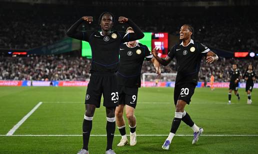 VIDEO West Ham zabio eurogol Chelseaju za vodstvo pa popio 'petardu' od gradskog rivala!
