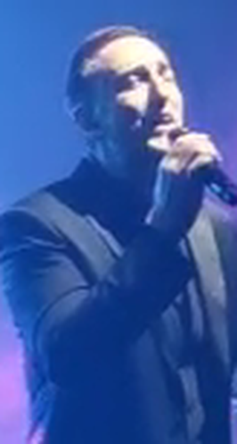 VIDEO Sergej Ćetković u Đakovu otvorio je koncert Massimovom pjesmom: Pjevamo sve za njega