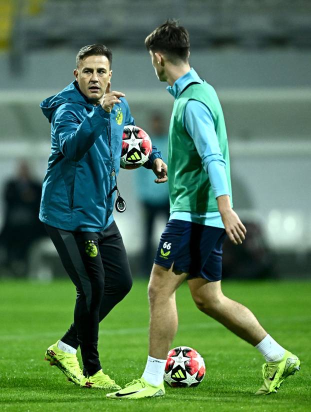 Belek: Igrači Dinama odradili prvi trening u Turskoj